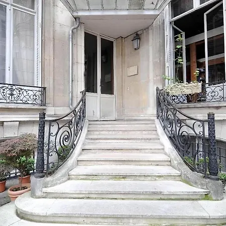 High L' Elysee Faubourg St Honoré Appartamento