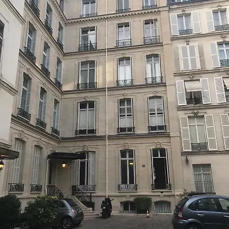 High L' Elysee Faubourg St Honoré *