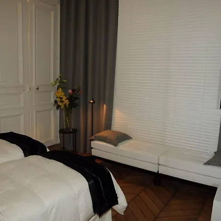 High L' Elysee Faubourg St Honoré Appartamento *